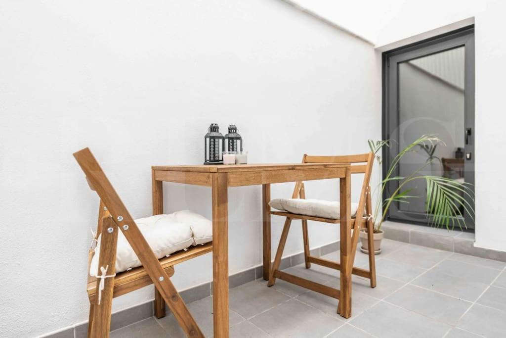 Fresh & Stylish With Parking By Rems Leilighet *